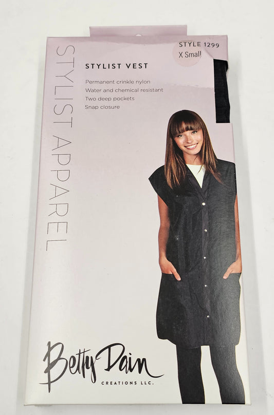 12 pcs of assorted stylist capes; various sizes and styles image 0