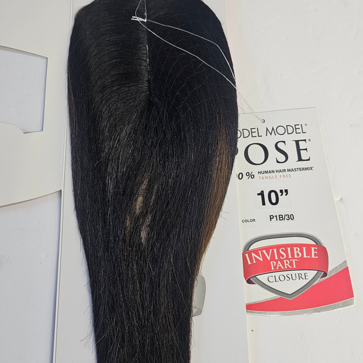 Model Model Pose human hair mastermix tangle-free -  invisible part closure