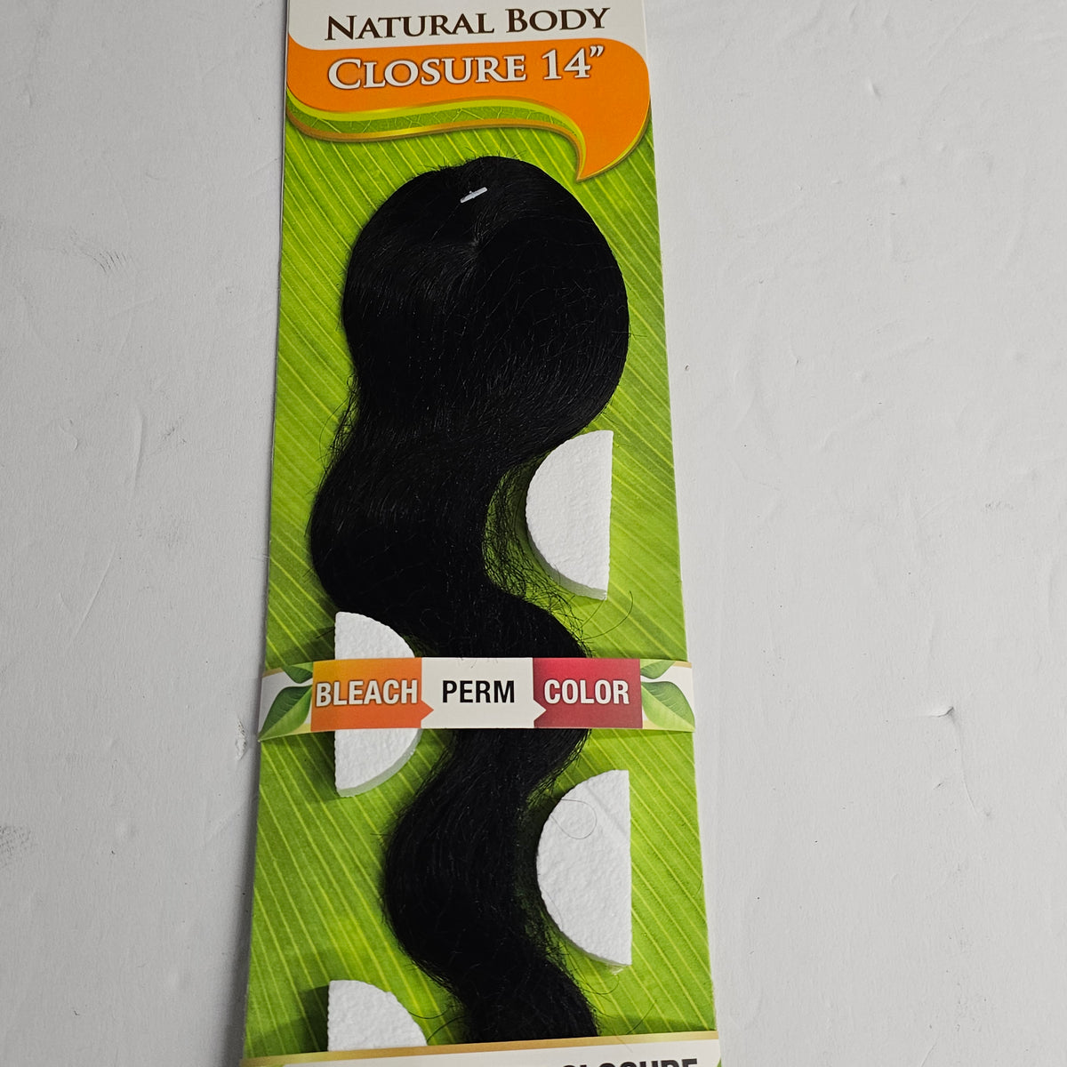 Model Model Brazilian remy natural body closure - bleach - perm - color