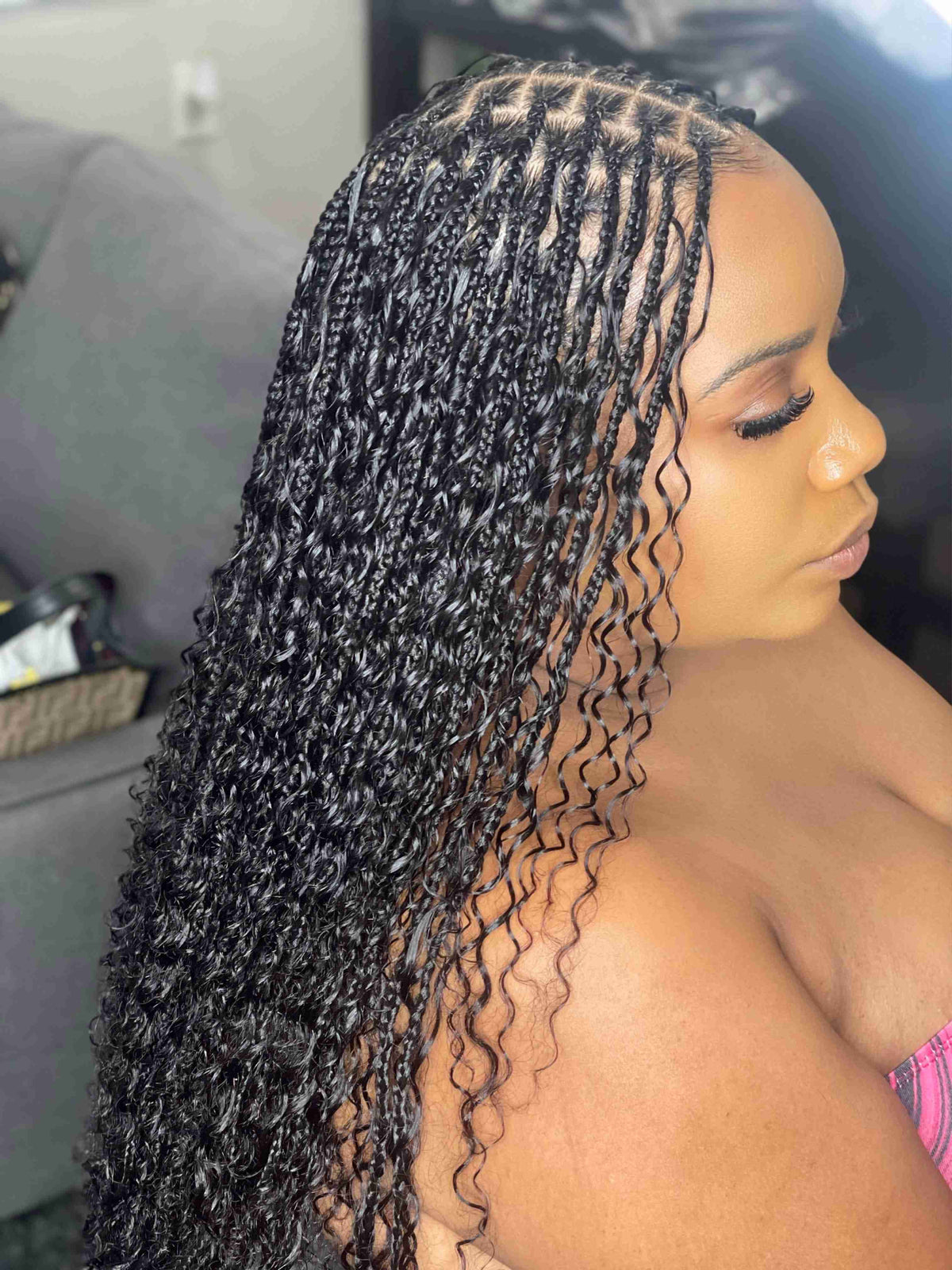 Deep Curls human hair bulk for braids styling.