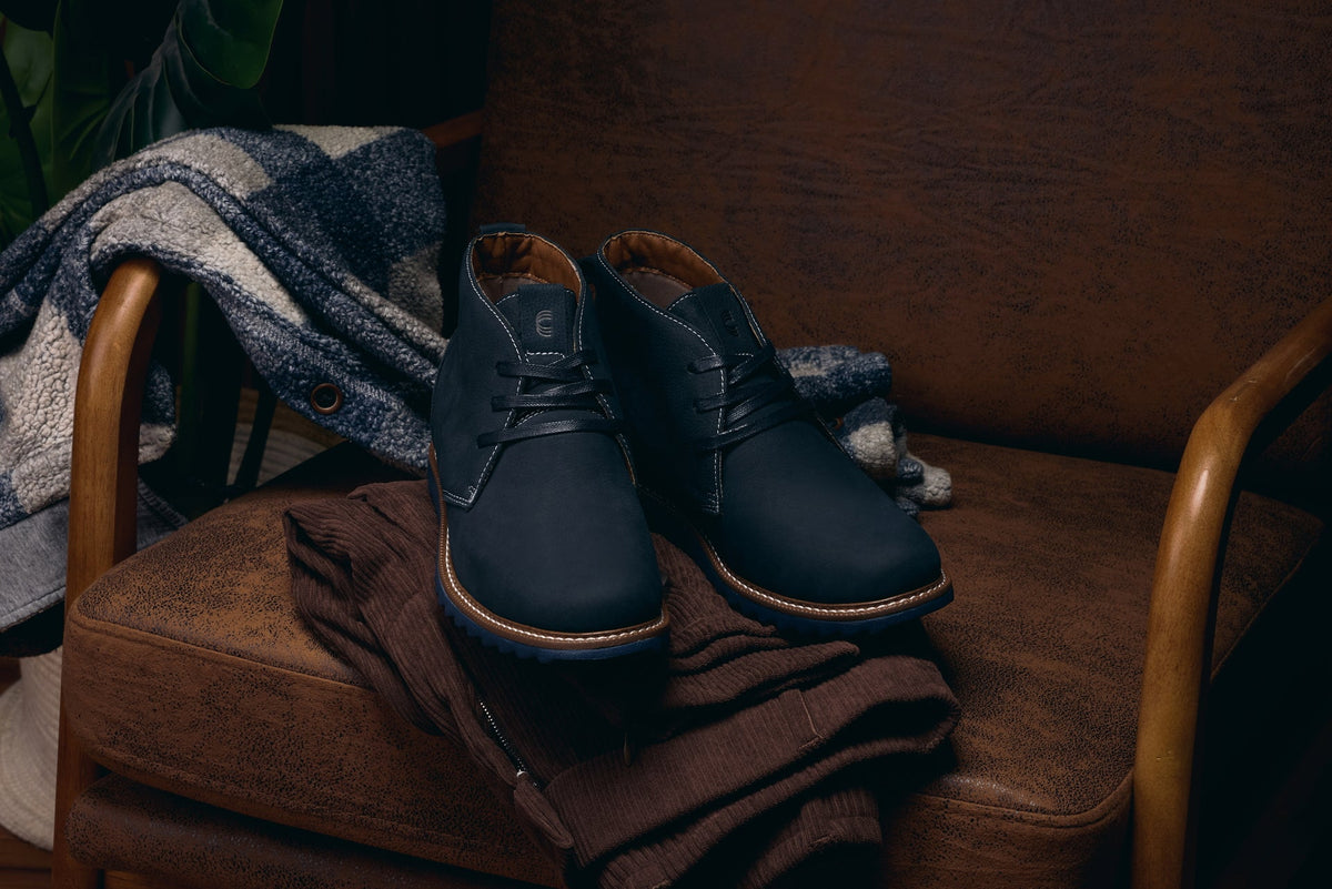 CALTO - J2191 - 2.6 Inches Taller (Ultramarine Blue/Blue Sole) - Nubuck Chukka Boots