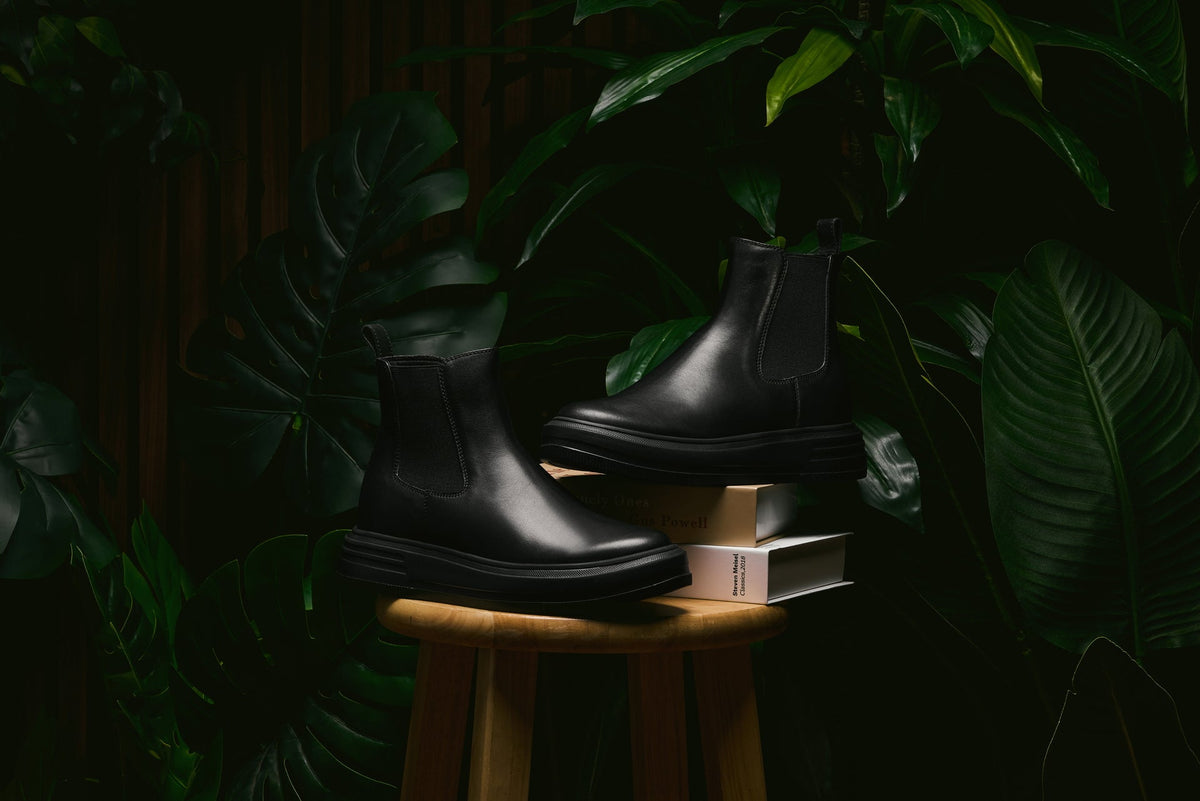 CALTO - J24810 - 3 Inches Taller (Noir) - Lightweight Smooth Nappa Chelsea Zipper Boots