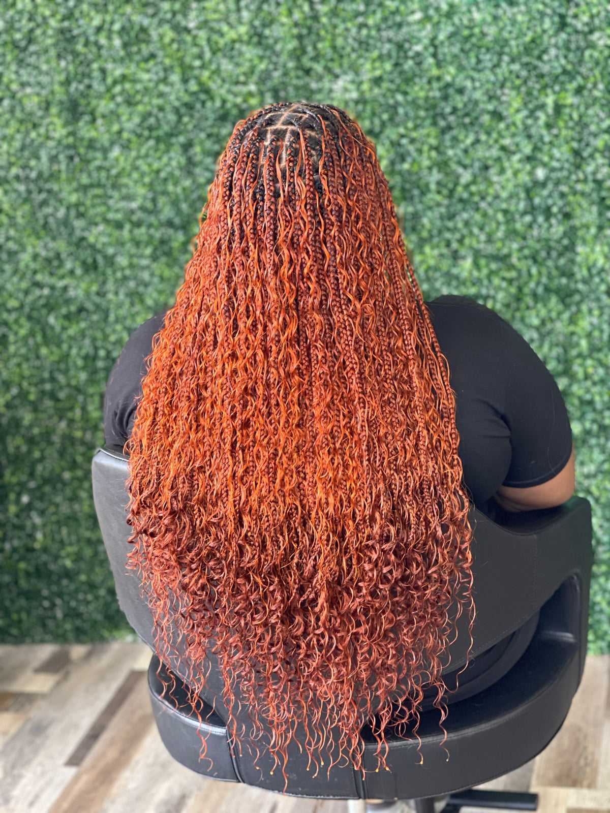 Deep Curls human hair bulk for braids styling.