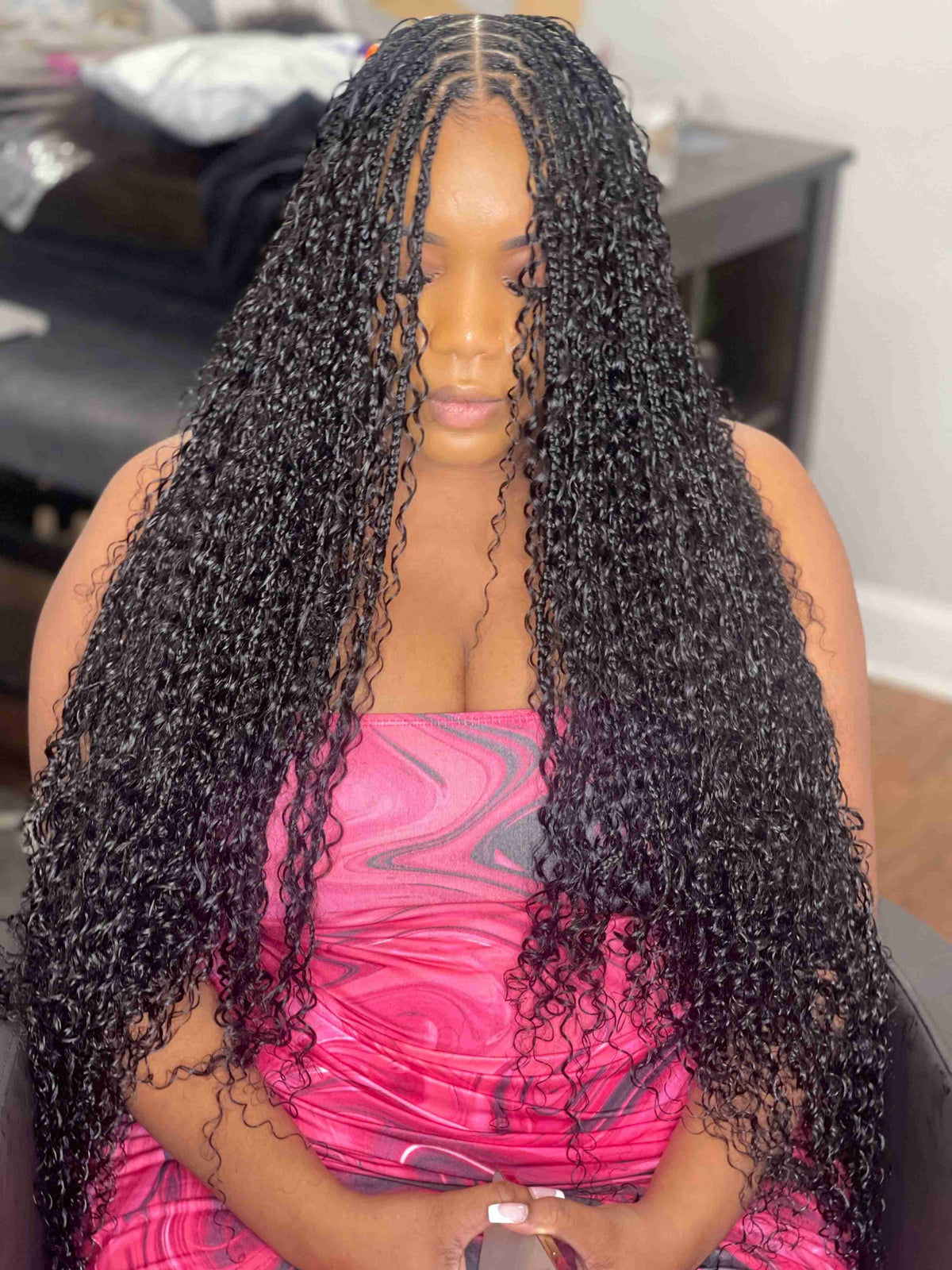 Deep Curls human hair bulk for braids styling.