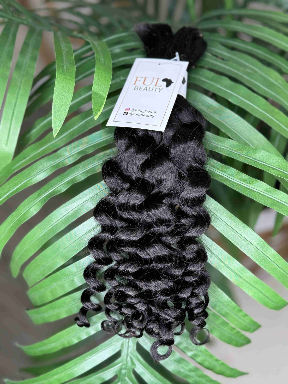 Italian curl human hair bulk for braiding.